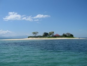 Ilustrasi - Pulau Pasir Putih